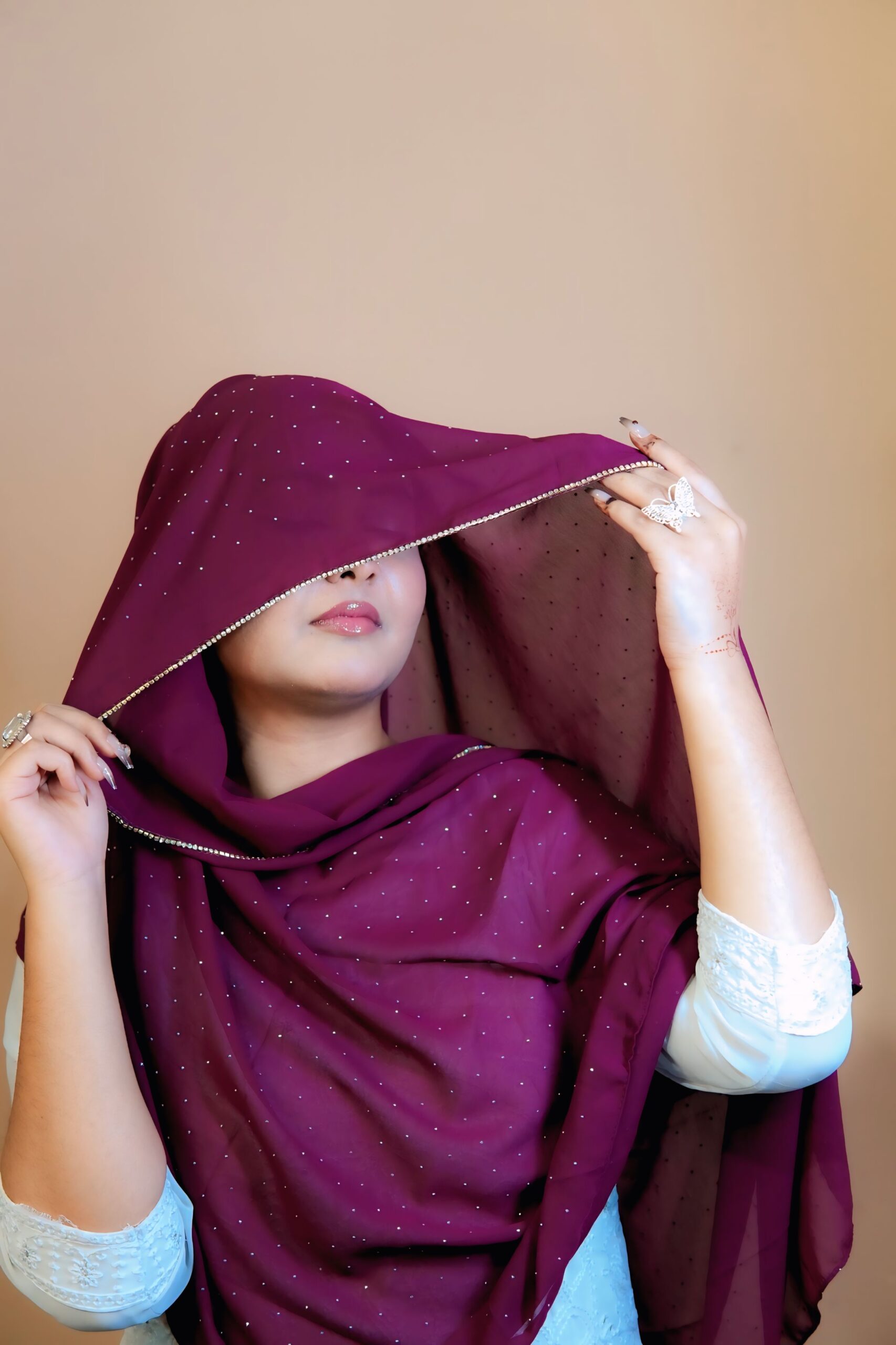 Rhinestone Hijab – Wine Maroon