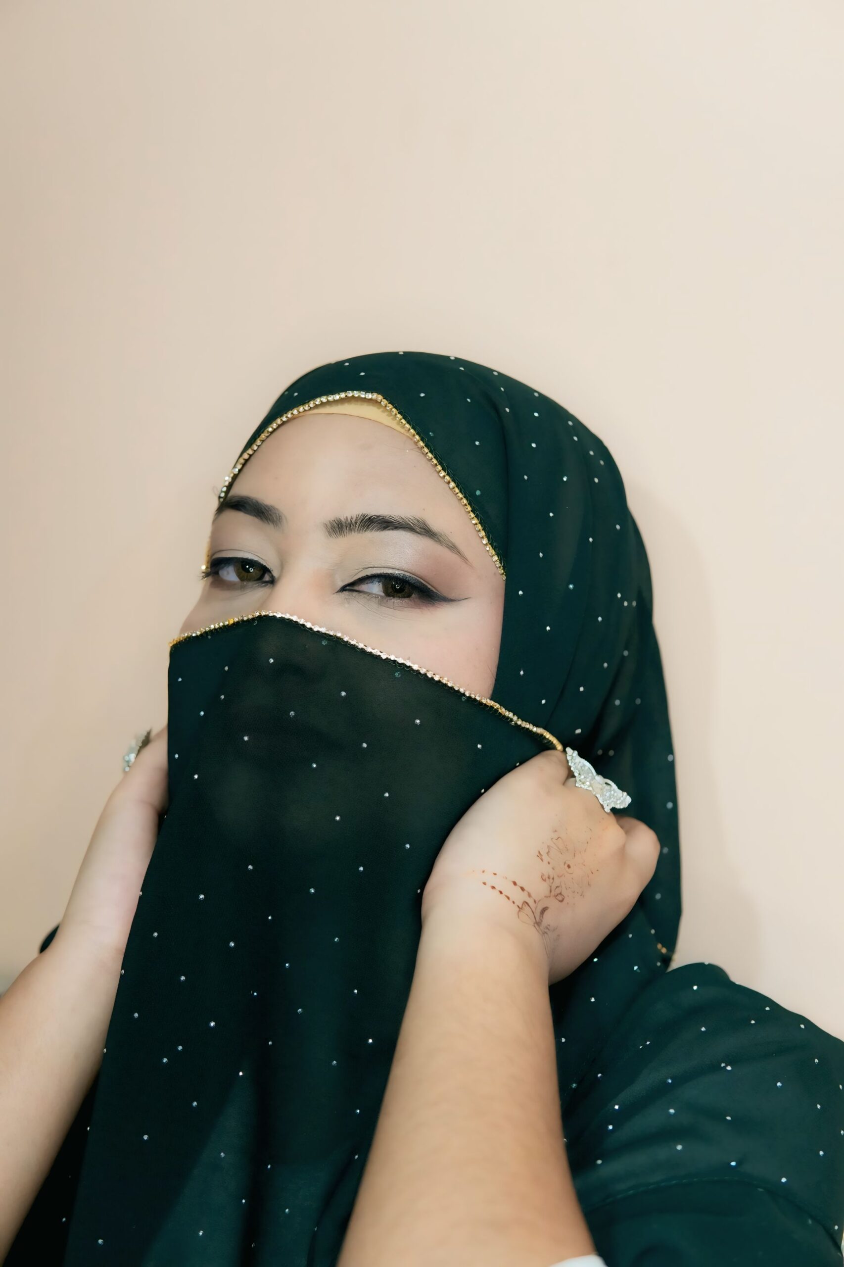 Rhinestone Hijab – Deep Green