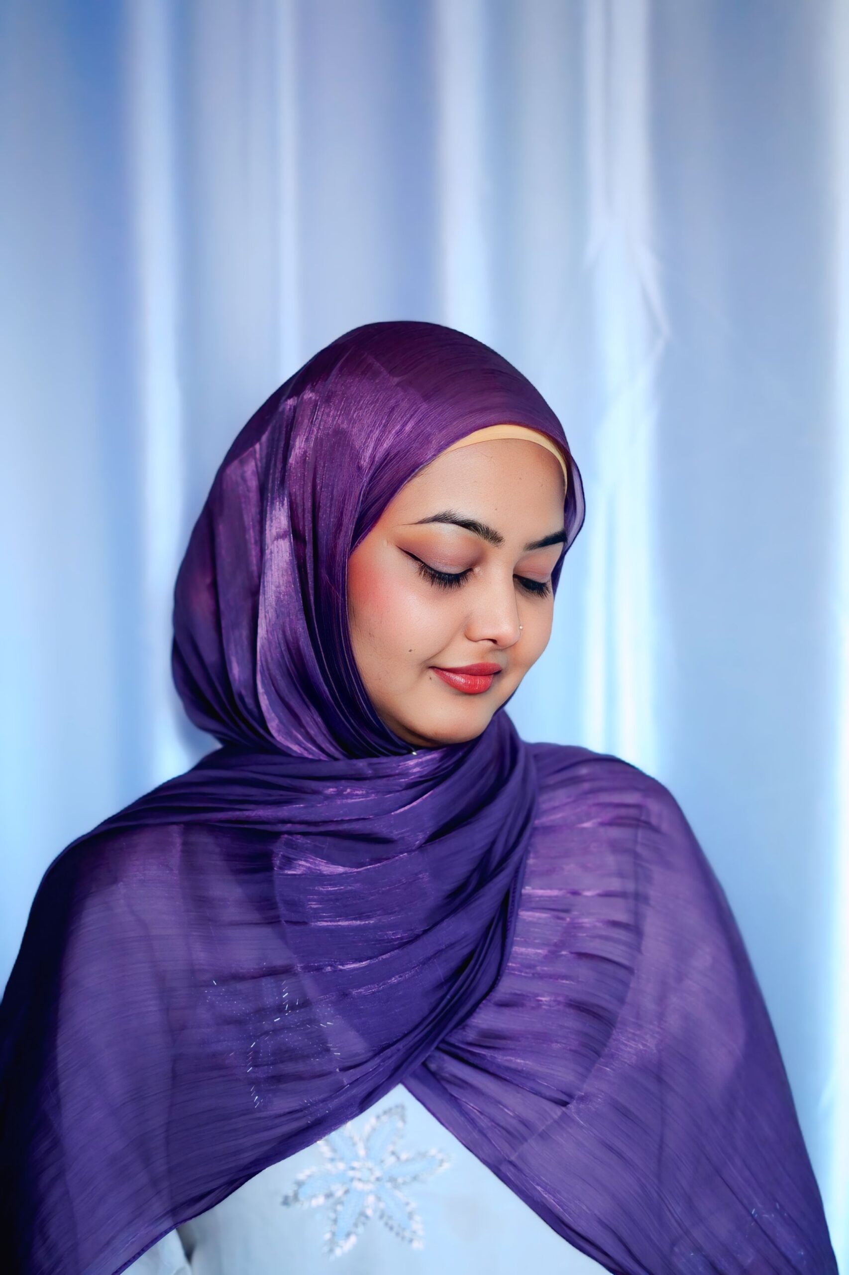 Luxe Shimmer Hijab – Amethyst Night